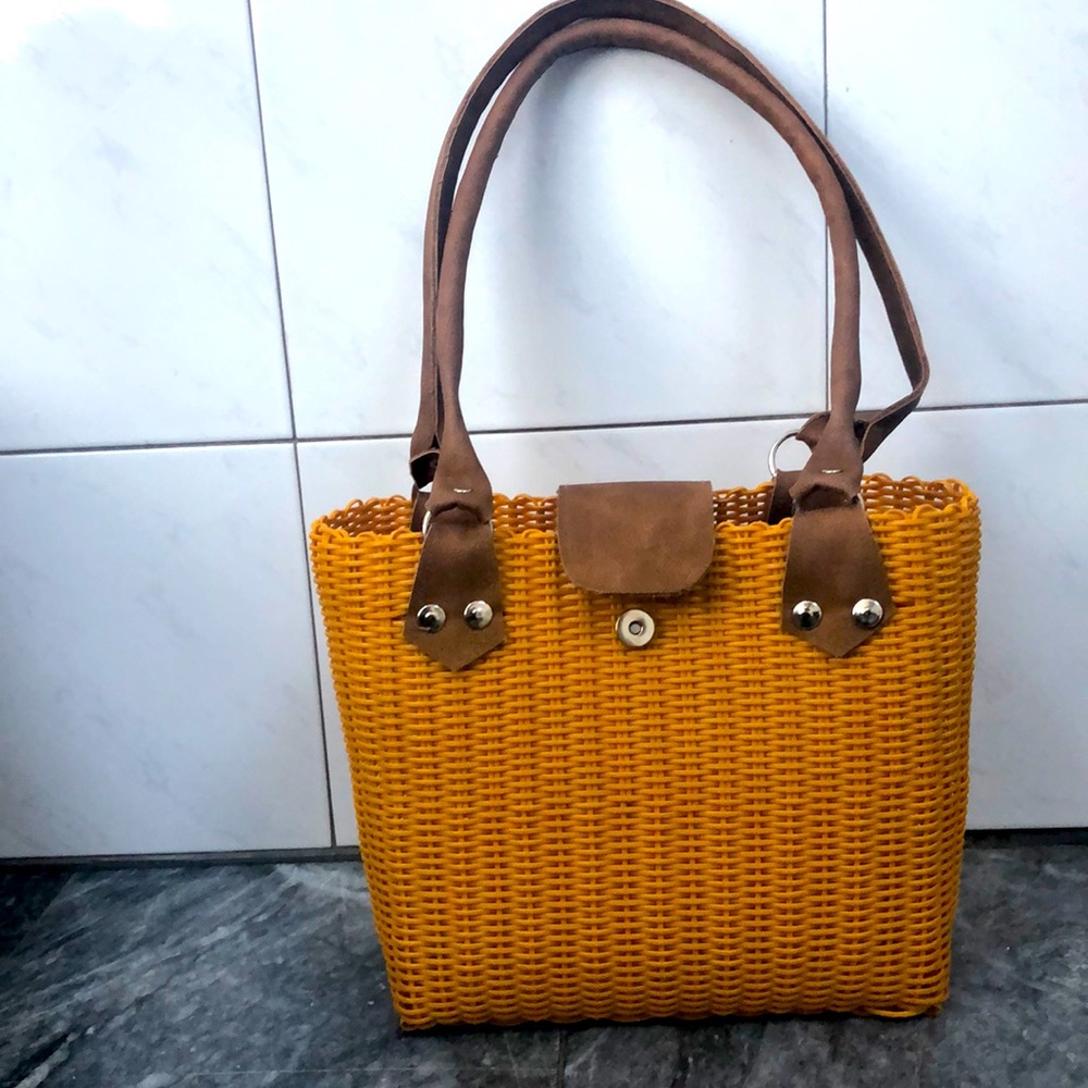 Tote Bag.